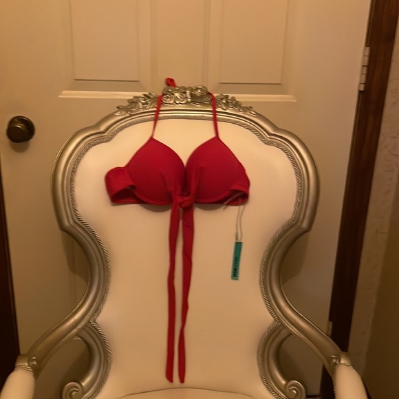 Women’s Swimwear - Picture 5 of 8